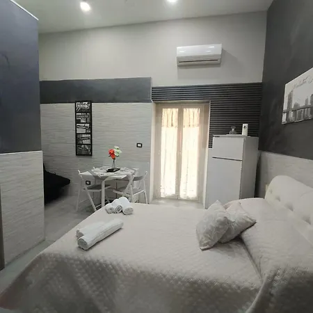 Sciuto House 2 *