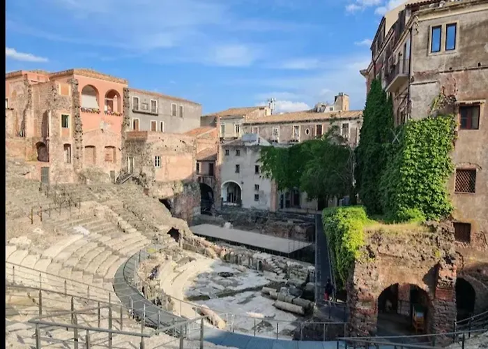 Sciuto House 2 * Katanya